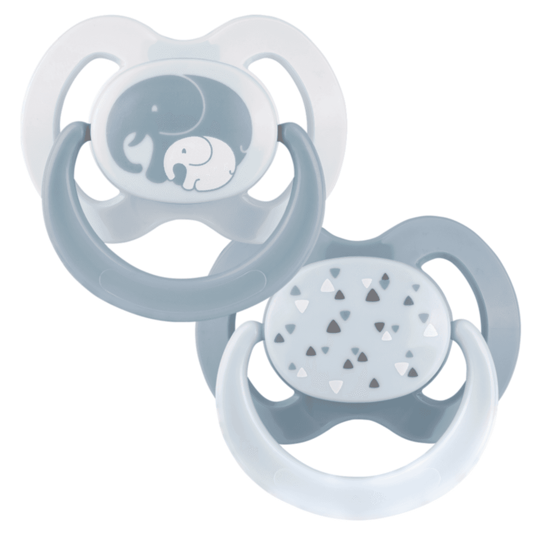 Baby Nova - მატყუარა წაკვეთილთავიანი სილიკონის 2ც. + სტერილიზატორი 0-6 თვე