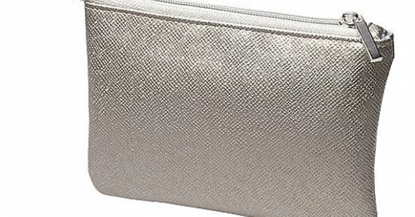 "Titania" კოსმეტიკის ჩანთა ოქროსფერი 19 X 2 X 13 სმ