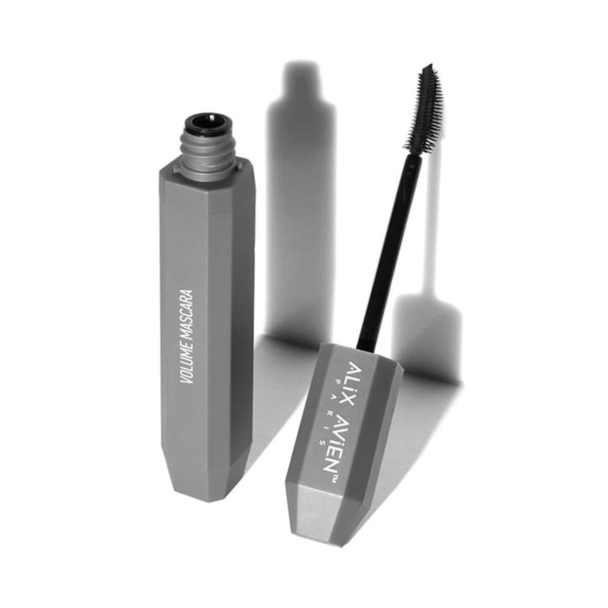 ტუში მოცულობის 9746 ალიქს ავიენი - Alix Avien